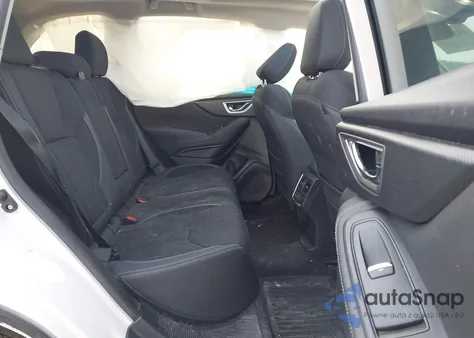 2019 Subaru Forester Premium z USA, uszkodzony, nr VIN JF2SKAGCXKH527073